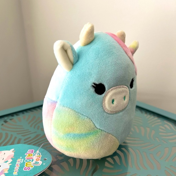 Caedyn and Caedia 5” Cow Flipamallows Squishmallow - BNWT - Picture 8 of 9